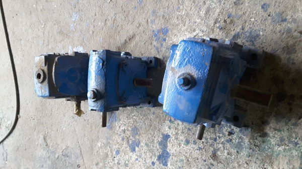 เกียร์ทด  มีหลายเบอร์  120 , 100, 70,80,60