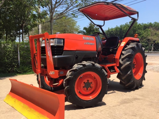 ขายรถไถKubota L4508DI (4WD) พร้อมใบมีดหน้าและผานบุกเบิก รถสวย พร้อมใช้งาน