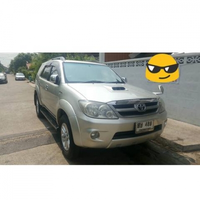 ขายโตโยต้าฟอจูนเนอร์ เครื่อง 3000v ดีเซล ออโต้ 4x4 มี ป.1 ปี 2006