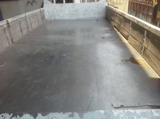 ขายกระบะคาโก้(สแตนเลส)ถอดออกจากISUZU NPR