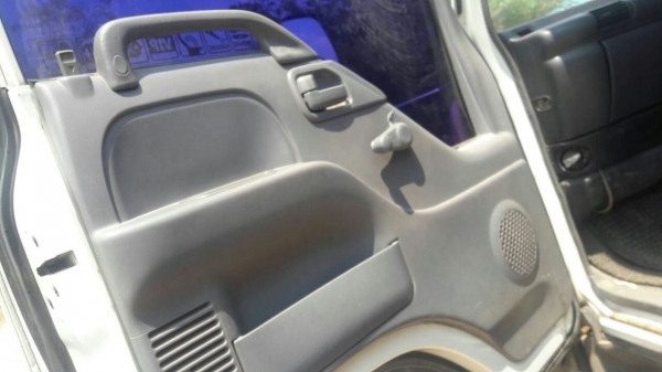 รถอีซูซุ 6 ล้อดั้ม NQR 150 แรงม้า. ปี 50.    สนใจติดต่อ  081 - 6079515