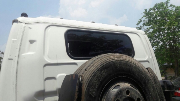 รถอีซูซุ 6 ล้อดั้ม NQR 150 แรงม้า. ปี 50.    สนใจติดต่อ  081 - 6079515