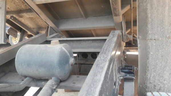 รถอีซูซุ 6 ล้อดั้ม NQR 150 แรงม้า. ปี 50.    สนใจติดต่อ  081 - 6079515