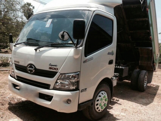 รถฮีโน่ 6 ล้อดั้ม 150 แรงม้า. ปี 57. , ( รถวิ่ง 37,xxx กม. )    สนใจติดต่อ  081 - 6079515