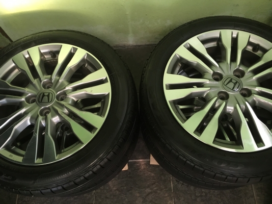 ขายล้อแม็กเดิม City 16 top พร้อมยาง แม็กสวย ยางพอใช้ ขายล้อแม็กเดิม City 16 top พร้อมยาง แม็กสวย ยางพอใช้