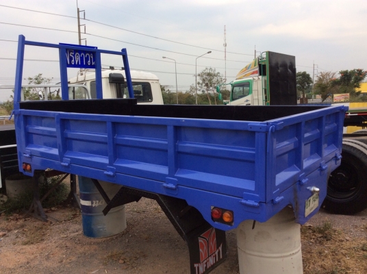 ขายกระบะเหล็กทอดลงจากรถ 6 ล้อช่วงสั้นใส่ 4 ล้อได้สภาพสวยกว้างเมตร 80 ยาว 3 เมตร 20 4 กว้าง 80 ขาย30,000 บาท ศุภากร 081-1903107, 081-4252943