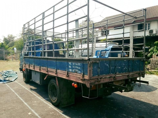 ขาย6ล้อ โตโยต้าBU82 เครื่อง13B 110แรง เครื่องดีคันซี่สวยมีแอร์  ราคา150000 ต่อรอง 0906312519