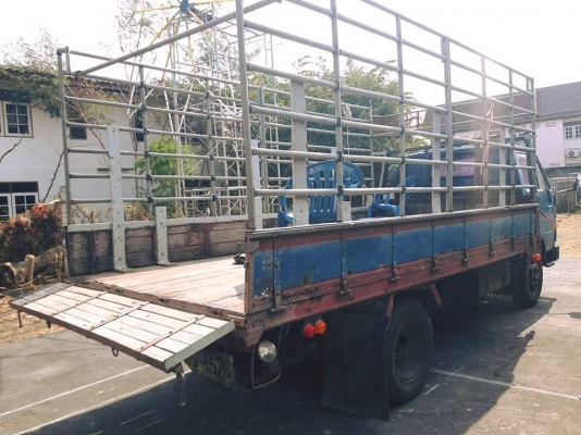 ขาย6ล้อ โตโยต้าBU82 เครื่อง13B 110แรง เครื่องดีคันซี่สวยมีแอร์  ราคา150000 ต่อรอง 0906312519