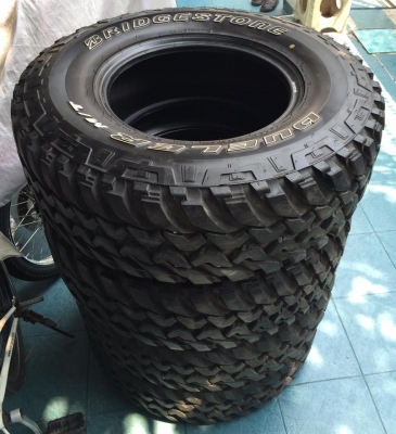 ขายยางBridgestone M/T 265/75/16ดอกเต็ม หนาเซนกว่าทุกเส้น