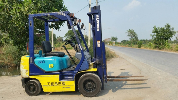 ขายด่วนรถยกKOMATSU FG15-16ยก1.5ตันเสาสูง3เมตรยางตัน4เส้นรถนอกเพิ่งนำเข้ามายังไม่เคยใช้งานในเมืองไทยเลย