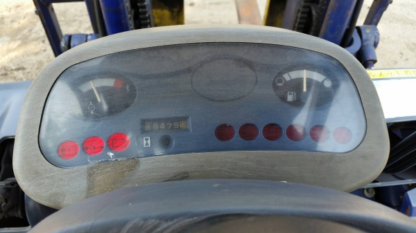 ขายด่วนรถยกKOMATSU FG15-16ยก1.5ตันเสาสูง3เมตรยางตัน4เส้นรถนอกเพิ่งนำเข้ามายังไม่เคยใช้งานในเมืองไทยเลย