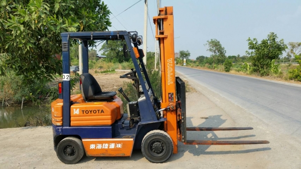 ขายด่วนรถยก TOYOTA 5FGยก1.5ตันเสาสูง3.5เมตรยางตัน4เส้นงาสไลย์ได้รถนอกเพิ่งเข้ามายังไม่เคยใช้งานในเมืองไทยเลย=รุ่นใหม่ขายถูกๆๆ