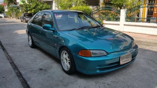 ขายซีวิคเตารีด เครื่องVTEC D15B เกียร์ออโต้ ติดแก๊ส ดิส4ล้อ เอกสารเล่มครบพร้อมโอน" ขายซีวิคเตารีด เครื่องVTEC D15B เกียร์ออโต้ ติดแก๊ส ดิส4ล้อ เอกสารเล่มครบพร้อมโอน"