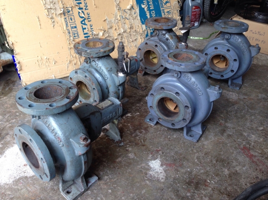 ( เหลือ 1 ตัวครับ )ขายหัวปั้มน้ำหอยโข่ง Ebara ใบพัดทองเหลือง ขนาดเข้า 4นิ้ว ออก 3นิ้ว สภาพสวยเดิมๆ ใช้งานมาน้อย หมุนนิ่ม พร้อมใช้งาน มี 5ตัวครับ