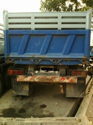 หางลูกพ่วงดั้มสามมิตรราคา350,000ต่อรอง สนใจติดต่อ สุขุม 087-283-6792