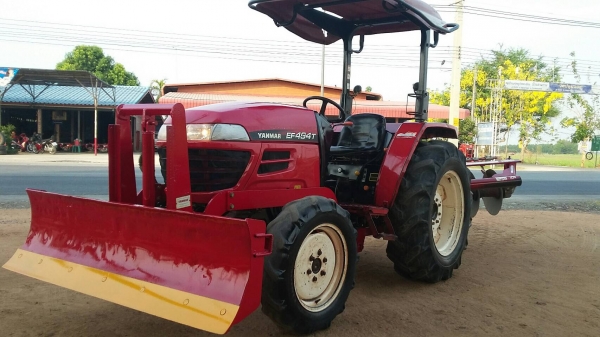 ขายรถไถยันม่าร์ EF494T โฟร์วิล มี ใบมีดกับ ผาน6 ทะเบียนพร้อมราคา395000บาท.  สนใจโทร....081-365-5997อำพร พาเจริญ รถอยู่วังบัว อ. คลองขลุง จ. กำแพงเพชร