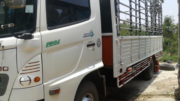 หกล้อ ฮีโน่ ซีรี่500 FC91J145ปี51ช่วงยาว5.50ม สภาพดีสวยเดิมๆไม่มีชน ทะเบียนพร้อมโอน หกล้อ ฮีโน่ ซีรี่500 FC91J145ปี51ช่วงยาว5.50ม สภาพดีสวยเดิมๆไม่มีชน ทะเบียนพร้อมโอน