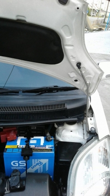 TOYOTA Yaris  ตัวTOP เกียร์ออโต้   ปี50