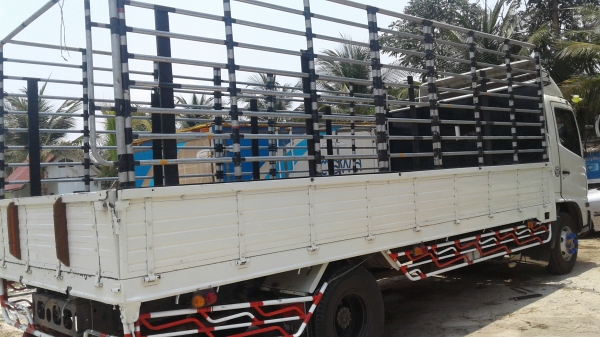 หกล้อ ฮีโน่ ซีรี 500 FC9J145ปี51ช่วงยาว5.50ม สภาพดีสวยบางเดิมพร้อมใช้งาน ทะเบียนพร้อมโอน ขาย ราคา 865,000บ รถสวยๆน่าใช้