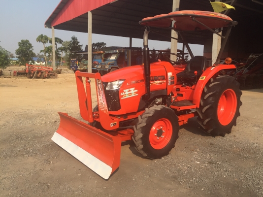 ขายรถไถคูโบต้า L3608(4WD)2เพลา ขายพร้อมอุปกรณ์ครบชุด สนใจติดต่อ 081-9136451 ค่ะ ขายรถไถคูโบต้า L3608(4WD)2เพลา ขายพร้อมอุปกรณ์ครบชุด สนใจติดต่อ 081-9136451 ค่ะ