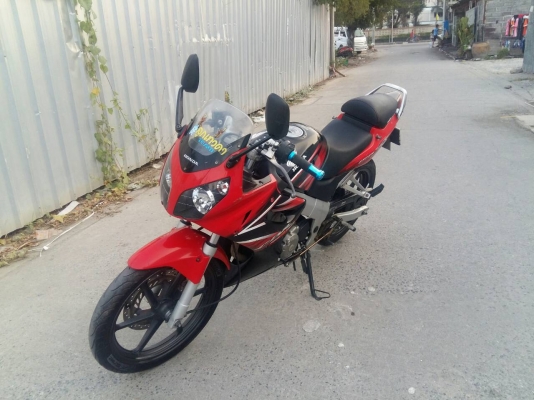 CBR 150 cc ราคา 19000 บาท สนใจโทร 089-8859869 เดช
