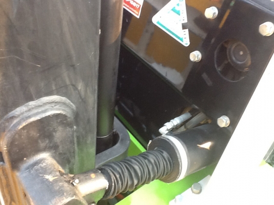 แหล่งรวมรถงาเทฮิ้งค์ฟอร์คงากระดกเทได้สำหรับตักยางก้อนยางพาราและยางถ้วย แหล่งรวมรถงาเทฮิ้งค์ฟอร์คงากระดกเทได้สำหรับตักยางก้อนยางพาราและยางถ้วย