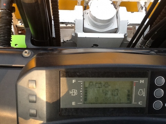 แหล่งรวมรถงาเทฮิ้งค์ฟอร์คงากระดกเทได้สำหรับตักยางก้อนยางพาราและยางถ้วย แหล่งรวมรถงาเทฮิ้งค์ฟอร์คงากระดกเทได้สำหรับตักยางก้อนยางพาราและยางถ้วย