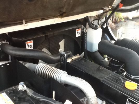 แหล่งรวมรถงาเทฮิ้งค์ฟอร์คงากระดกเทได้สำหรับตักยางก้อนยางพาราและยางถ้วย แหล่งรวมรถงาเทฮิ้งค์ฟอร์คงากระดกเทได้สำหรับตักยางก้อนยางพาราและยางถ้วย