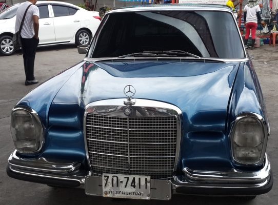 ขาย BENZ-280SE-W108 ติดต่อดูรถได้ครับ