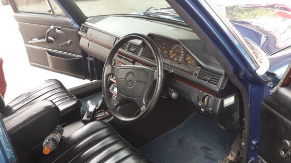 ขาย BENZ-280SE-W108 ติดต่อดูรถได้ครับ