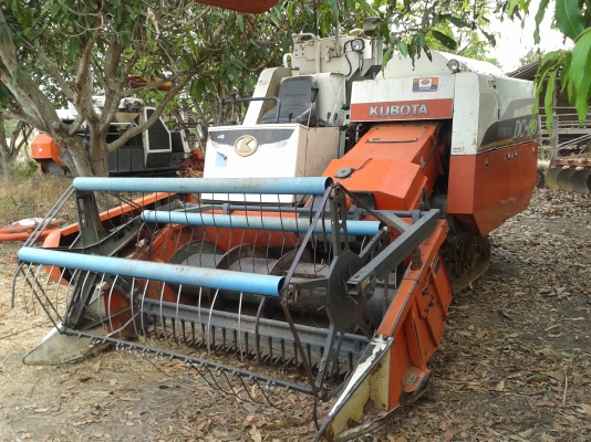 ขายรถเกี่ยว DC60 ไม่อุ้มครับ