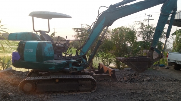 ขาย PC30-7 พร้อมใช้งานมีลายหัวเจาะ