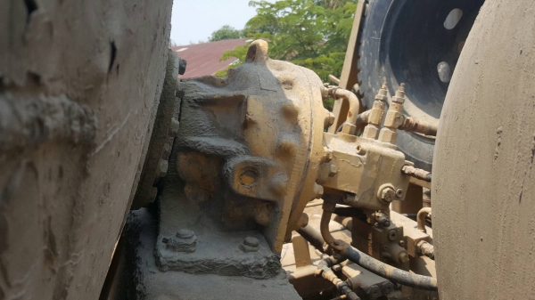 ขาย รถโม่ปูน 2.5 คิว 6 ล้อ FUSO เครื่อง 6D15 175 แรงม้า คัสซีดีไม่บวม พวงมาลัยพาวเวอร์ เอกสารใบอินวอยซ์ ราคาต่อรองได้ครับ