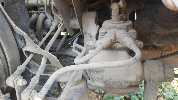 ขาย รถโม่ปูน 2.5 คิว 6 ล้อ FUSO เครื่อง 6D15 175 แรงม้า คัสซีดีไม่บวม พวงมาลัยพาวเวอร์ เอกสารใบอินวอยซ์ ราคาต่อรองได้ครับ