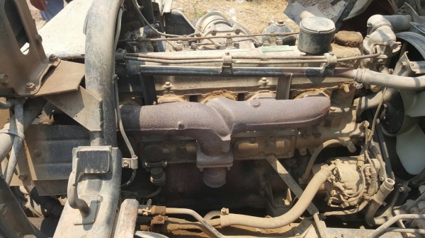 ขาย รถโม่ปูน 2.5 คิว 6 ล้อ FUSO เครื่อง 6D15 175 แรงม้า คัสซีดีไม่บวม พวงมาลัยพาวเวอร์ เอกสารใบอินวอยซ์ ราคาต่อรองได้ครับ