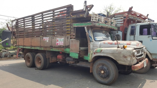 ขาย 10 ล้อ หัวยาวดั้ม 2 เพลา ช่วงล่างใหญ่จัมโบ้ เครื่อง HO7C 180 แรงม้า เกียร์ HO เบรคทิฟฟี่ สโลว์เกียร์กลาง คานหน้าใหญ่ พวงมาลัยพาวเวอร์ ทะเบียนครบพร้อมโอน ขาย 10 ล้อ หัวยาวดั้ม 2 เพลา ช่วงล่างใหญ่จัมโบ้ เครื่อง HO7C 180 แรงม้า เกียร์ HO เบรคทิฟฟี่ สโลว์เกียร์กลาง คานหน้าใหญ่ พวงมาลัยพาวเวอร์ ทะเบียนครบพร้อมโอน