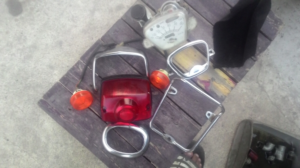 อะใหล่รถป๊อบ  Honda Giorno