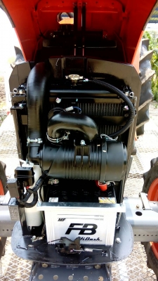 KUBOTA  L 4708 SP (4WD)  2 เพลา   สภาพใหม่สวยๆ   ชั่วโมงใช้   งานน้อย  สีเดิมทั้งคัน  พร้อมผาน24X6 และผาน22X4