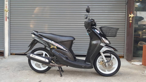 ขออนุญาติขาย YAMAHA MIO 115 AMORE ตัว TOP ล้อแม็ก สภาพเดิมๆ ขออนุญาติขาย YAMAHA MIO 115 AMORE ตัว TOP ล้อแม็ก สภาพเดิมๆ