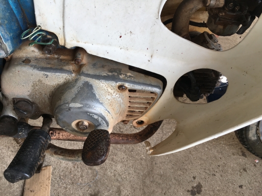 ขายมอเตอไซ Honda c700 cdi