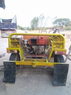 **25,500 บ.ต่อรอง/// รถดั้มเปอร์ DUMPER 4ล้อ 10แรง ขนาด2โม่ปูน/300ลิตร เครื่องดีเซล ยันม่าสิงห์ผยอง 1สูบ10แรง เกียร์/ช่วงล่าง รถกระบะ/รถปิ้คอัพ เกียร์ตัด/ตอน ใช้งาน หน้า1-หลัง1 เบรคน้ำมัน ขับเคลื่อน2ล้อ กระบะขนาด2โม่ปูน/300ล. พร้อมใช้งาน **ขาย DUMPER 4ล้อ