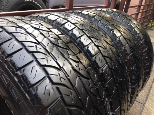 ยาง All Yokohama 30 9.5 R15 ปี13ดอกสวย พร้อมใช้งาน ราคาไม่แพง