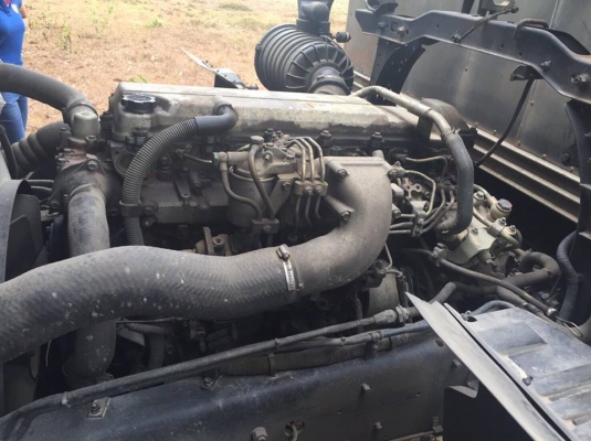 10 ล้อตู้เปียก 220 แรง HINO FL1JNLA รถปี 2549 ไมล์ 6 แสนกว่าโล เล่มทะเบียนพร้อม มีประกันชั้น 1 รถสวย