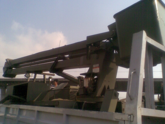 ขายเครนกระเช้า (มาขนย้ายเองนะคะ) ราคา 65,000 บาท