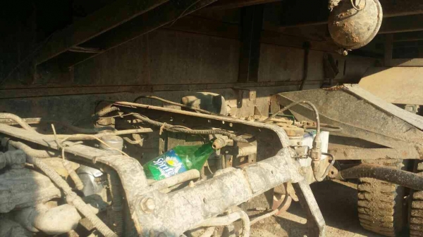 10 ล้อดั้มนางฟ้าแท้ 240 แรง FXZ23NFPF R. รถดีแต่สีไม่สวย บอดี้ไม่สวย