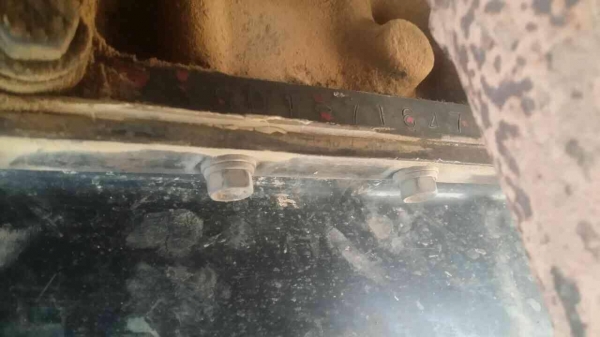 10 ล้อดั้มนางฟ้าแท้ 240 แรง FXZ23NFPF R. รถดีแต่สีไม่สวย บอดี้ไม่สวย