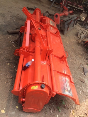 จอบหมุ่น2.20เมตร. ตราช้าง พร้อมใช้งาน