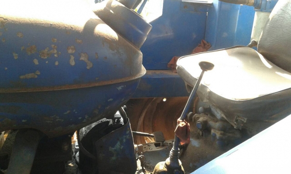 ขาย รถคีบอ้อย FORD 5000 ติดคีบ ปัญญาประดิษฐ์จักรกล ใช้งานแค่ปีเดียว เครื่องดี ปั้มดี รถใช้งานได้ดี เอกสารใบซื้อขาย ราคาต่อรองได้