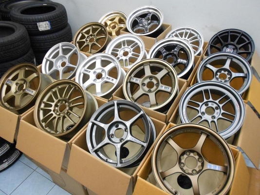 จัดโปร !!! ล้อใหม่ Auto Option ขอบ 15 พร้อมยางใหม่ Hankook,Falken 15,500.- แถมครบ /เทิร์นได้ ใส่ฟรี