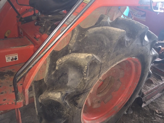 ขายรถไถ2เพลา KUBOTA L3408DT ทำงาน 760ชั่วโมง สภาพสวยมาก สนใจโทร 081-970-1072